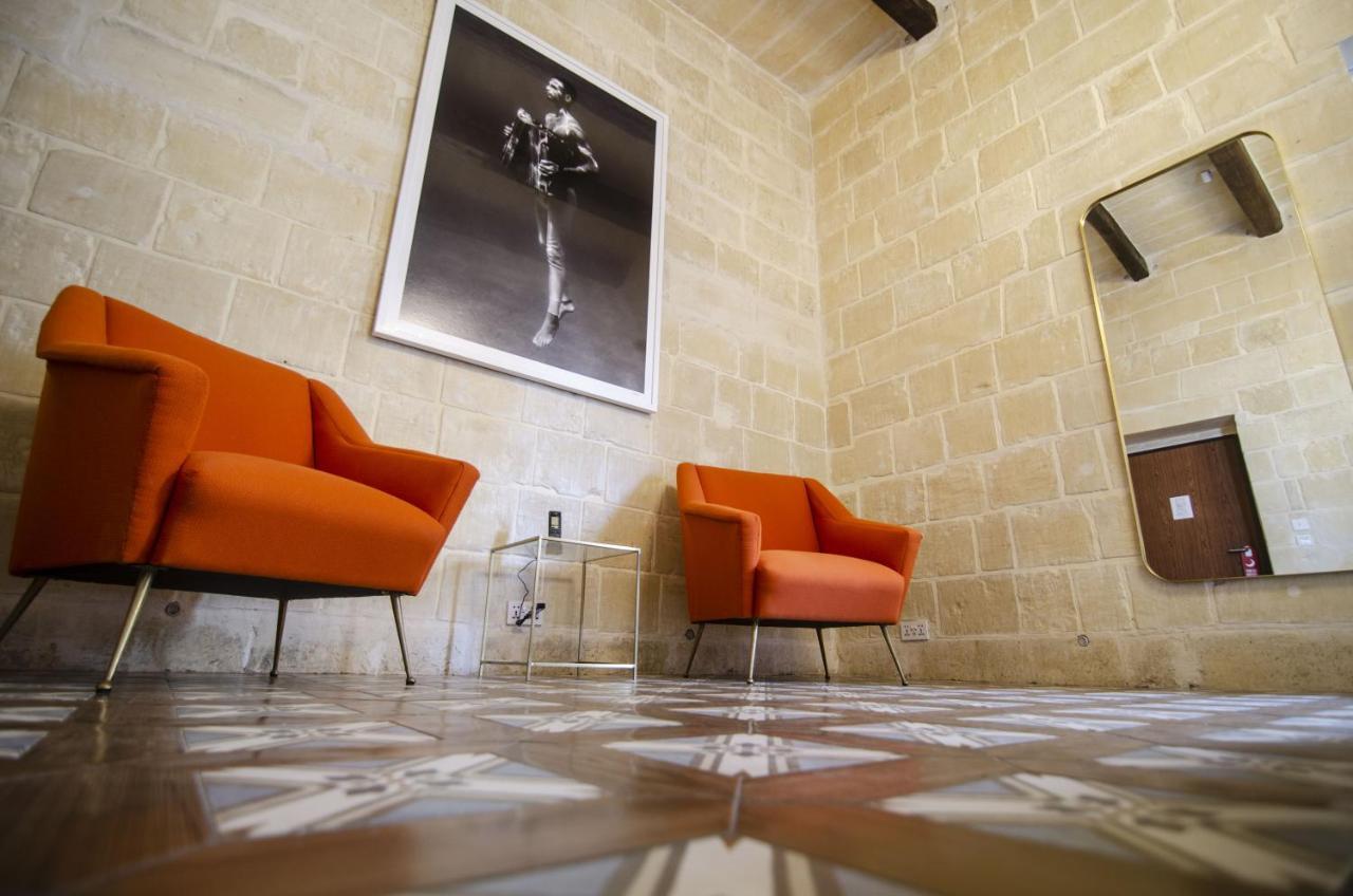 Senglea Suites Exterior photo